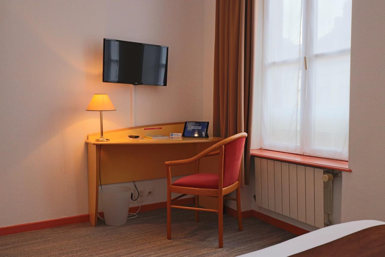 Logis-Hotel Des Oliviers Thionville Exterior photo