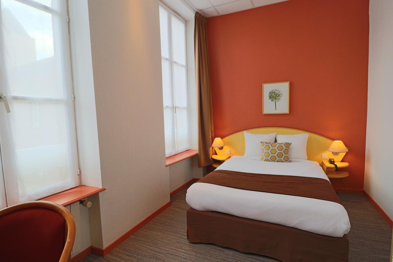 Logis-Hotel Des Oliviers Thionville Exterior photo