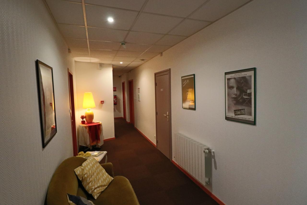 Logis-Hotel Des Oliviers Thionville Exterior photo