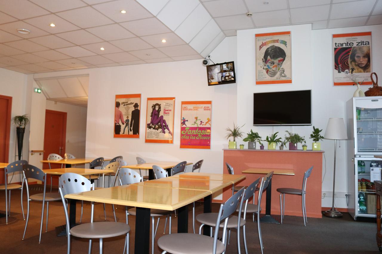 Logis-Hotel Des Oliviers Thionville Exterior photo